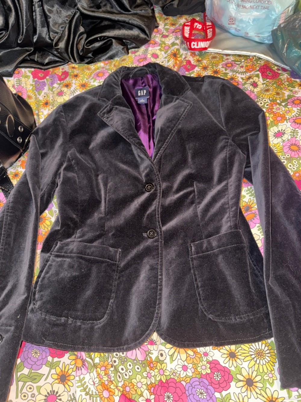 Vintage Gap Brand Black Velvet Blazer/Jacket!! - Picture 8 of 9